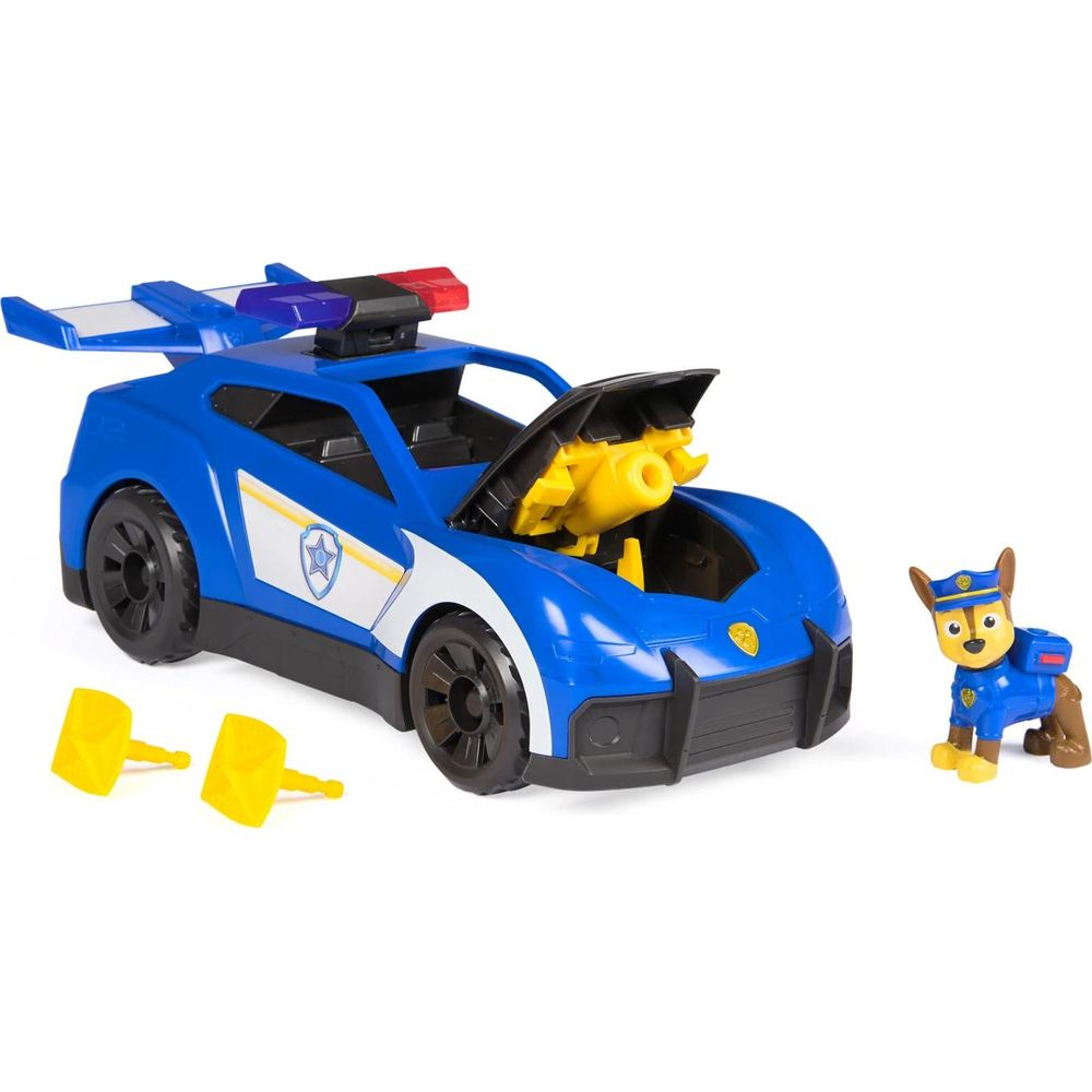 Coche de policía azul con capó abierto, motor amarillo y dos martillos amarillos al lado.