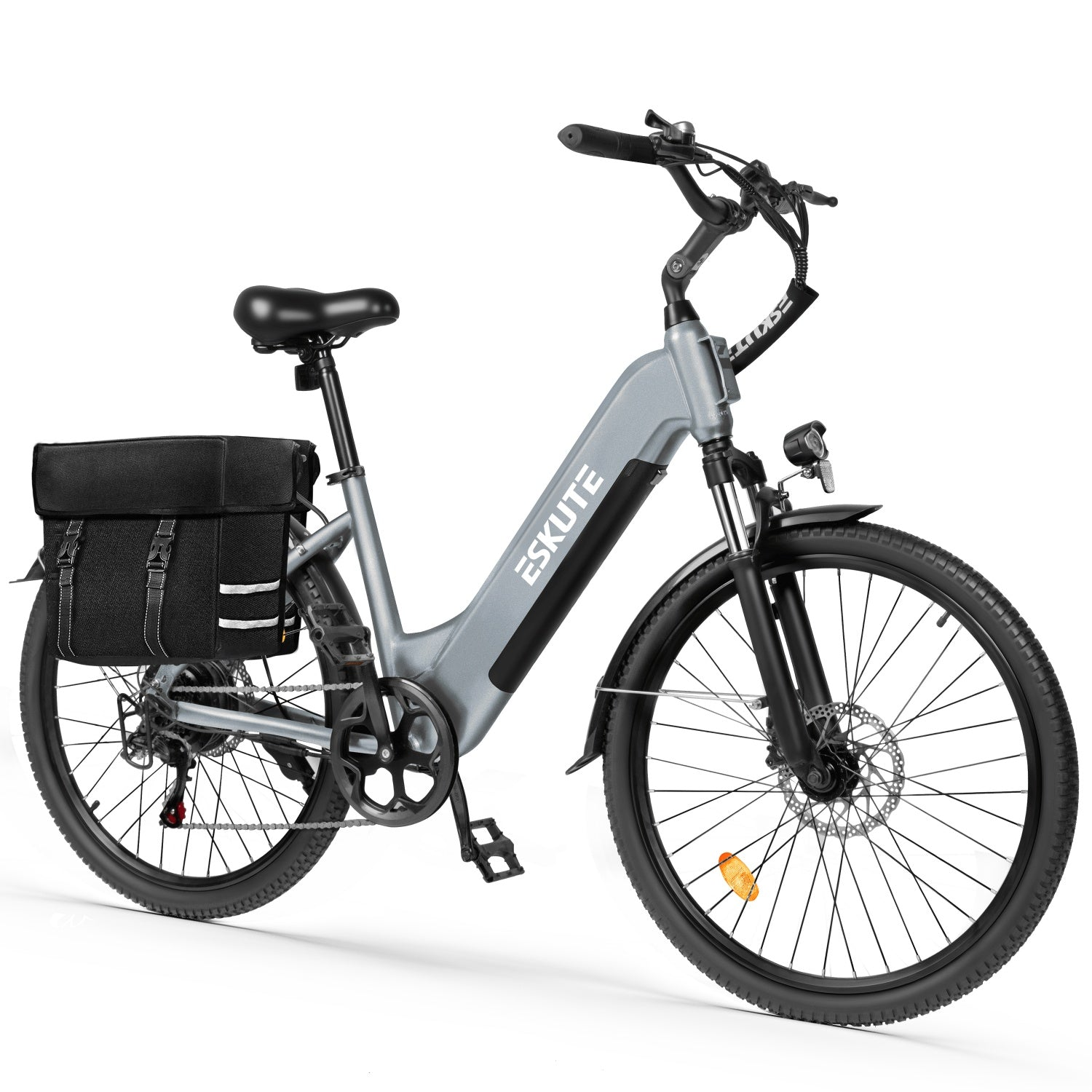 Graues E-Bike mit schwarzer Gepäcktasche hinten, weißer Hintergrund.