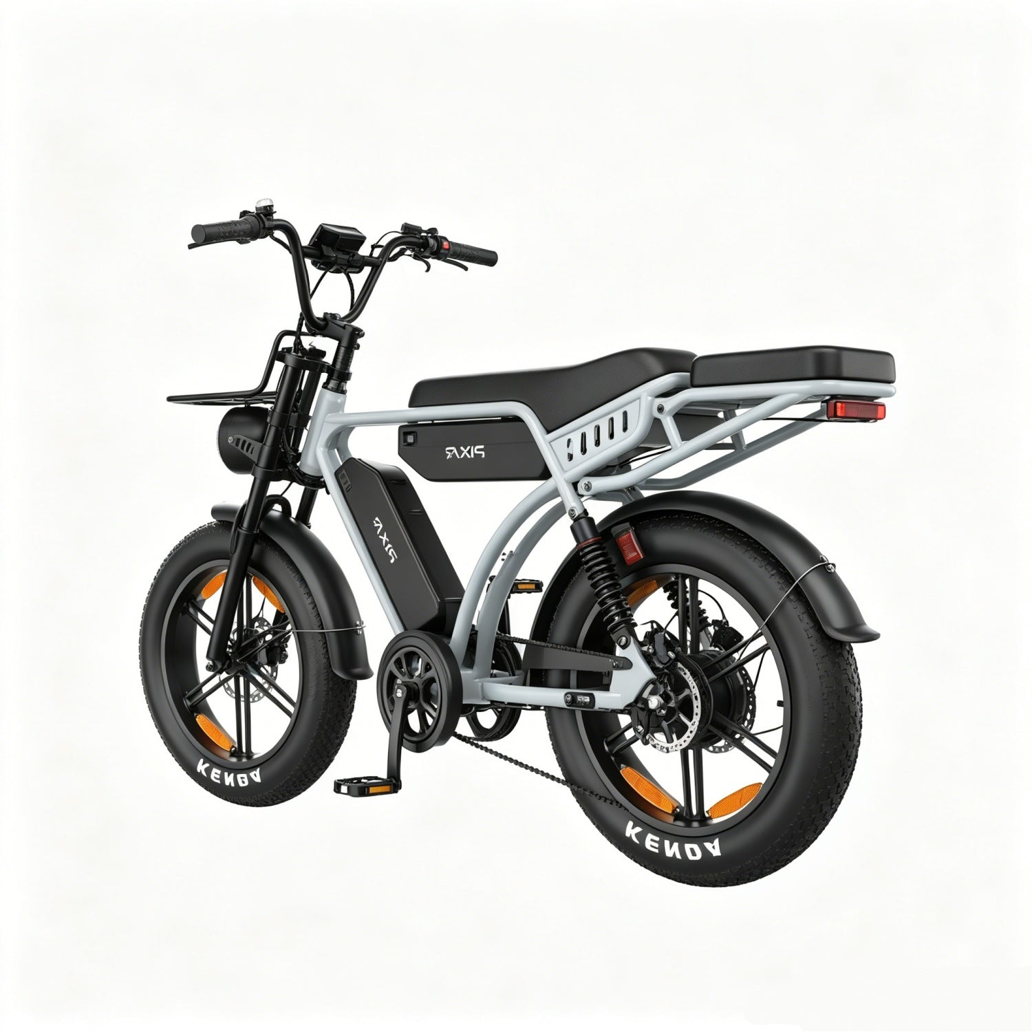 Ein graues Elektrofahrrad mit breiten Reifen, schwarzem Sattel und Gepäckträgern.