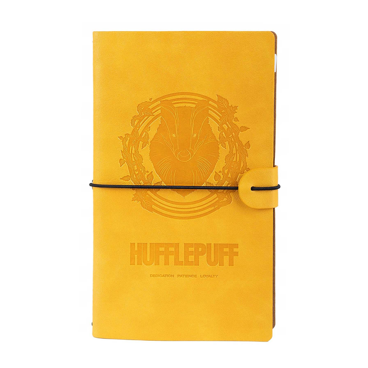 Un cuaderno amarillo con el escudo de Hufflepuff, con un tejón en corona de laurel.