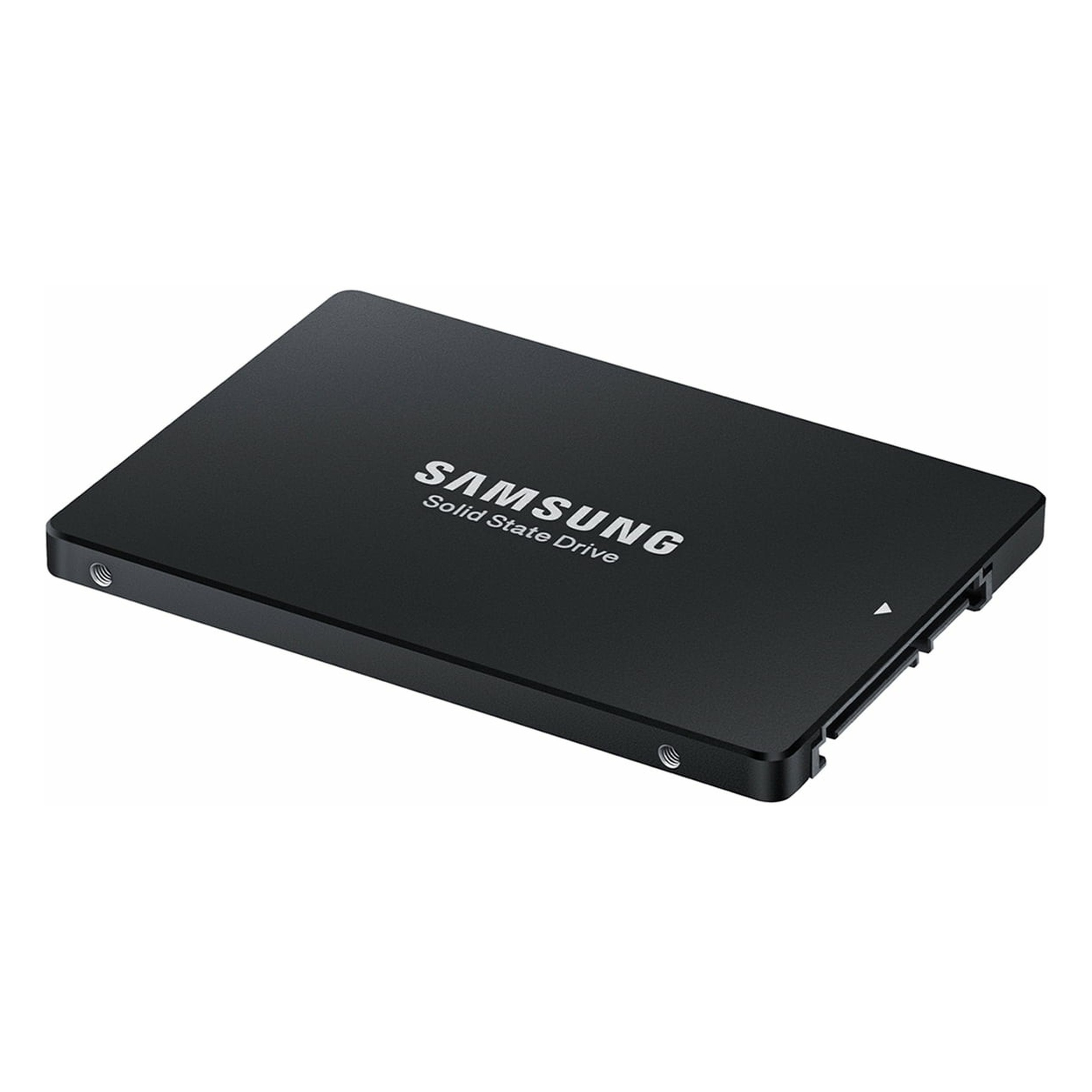 Siyah Samsung Solid State Drive (SSD) konektörlü.