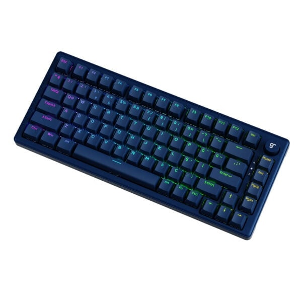 RGB aydınlatmalı, QWERTZ düzenli lacivert klavye, beyaz zeminde.