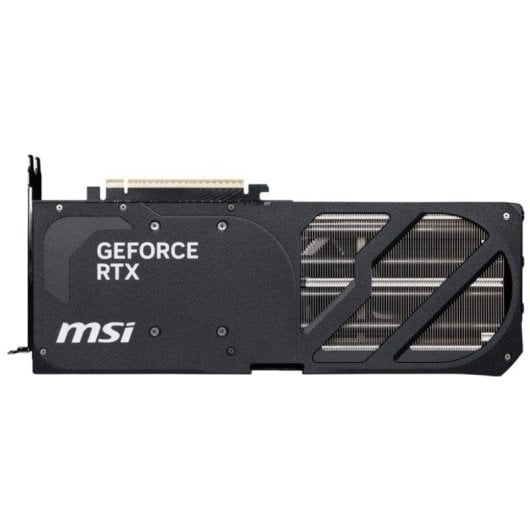 Scheda grafica MSI GeForce RTX nera con alette e ventole.