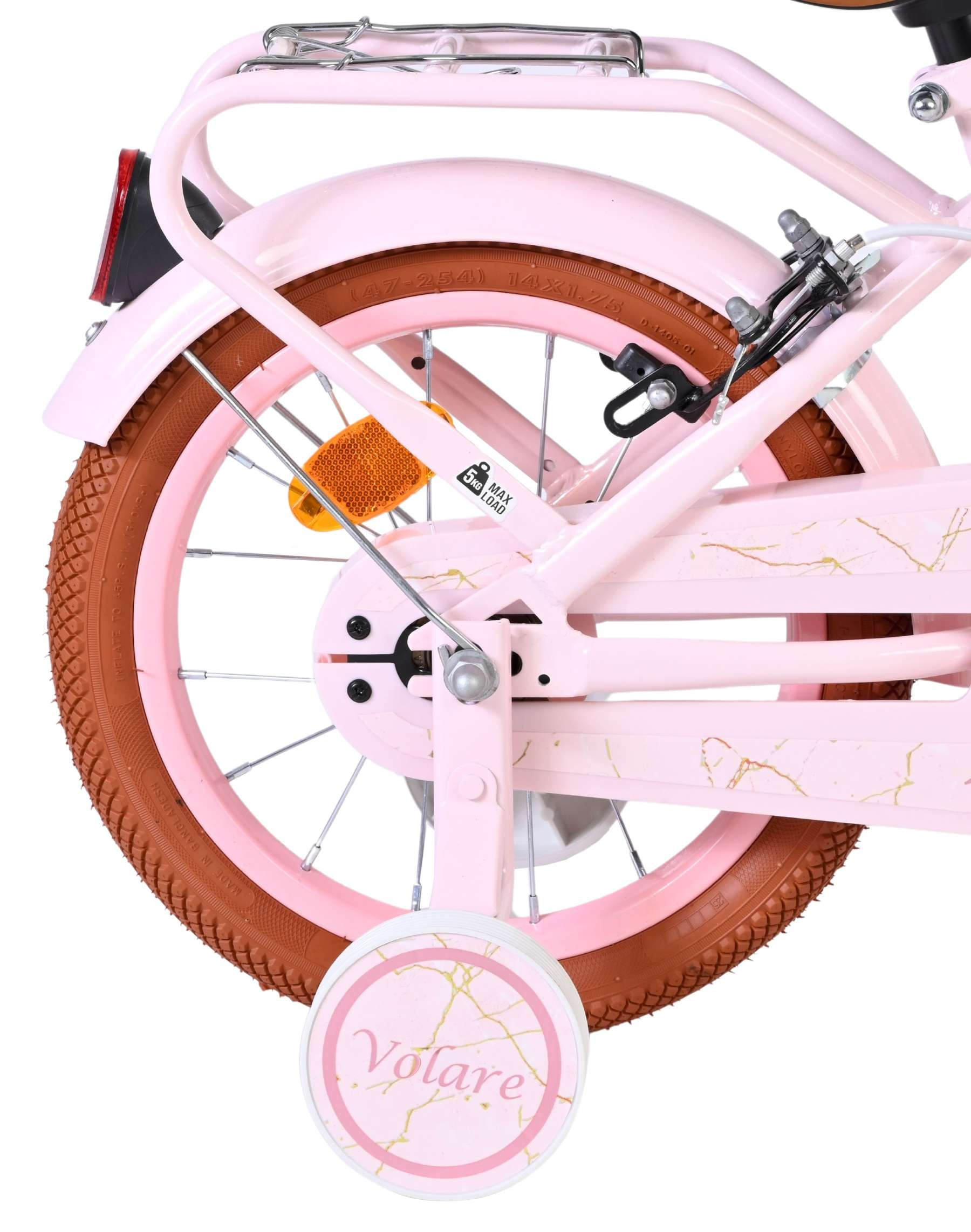 Rosa Fahrrad Hinterrad mit Stützrädern und Marmormuster.
