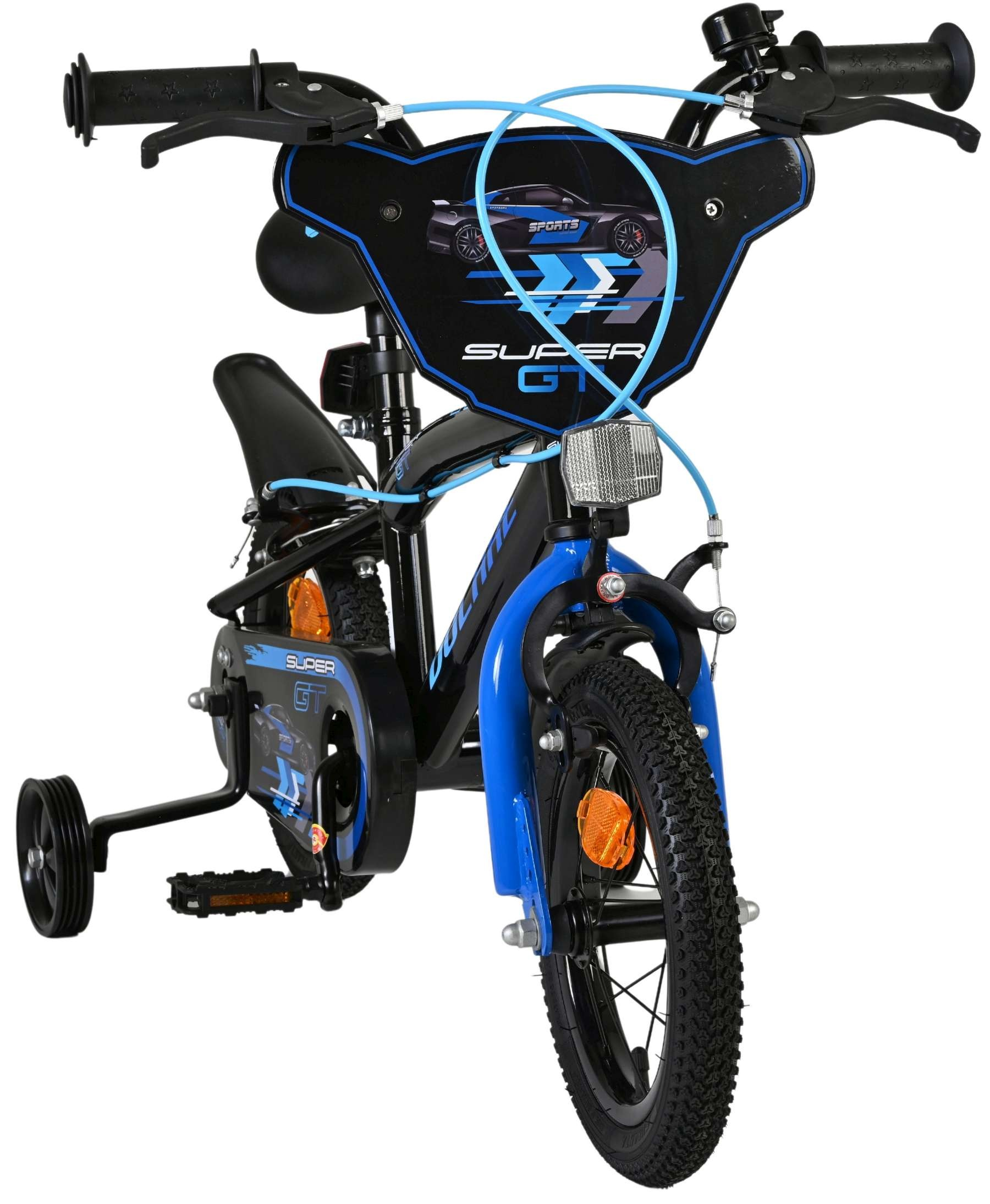 Ein blau-schwarzes Kinderfahrrad mit Stützrädern und einem Sportwagen-Aufdruck.