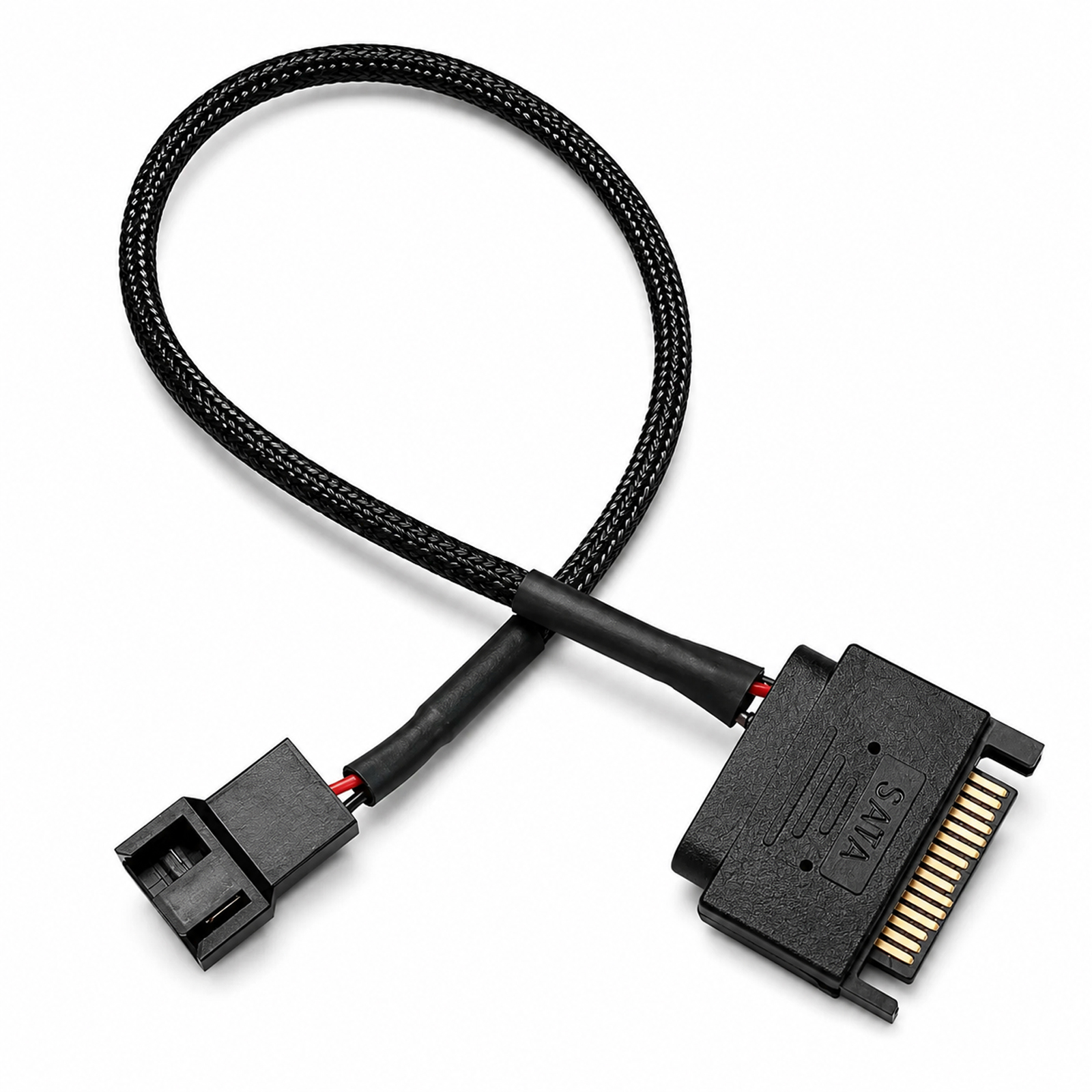 Schwarzes SATA-Stromkabel mit einem 4-Pin-Anschluss und einem SATA-Anschluss.
