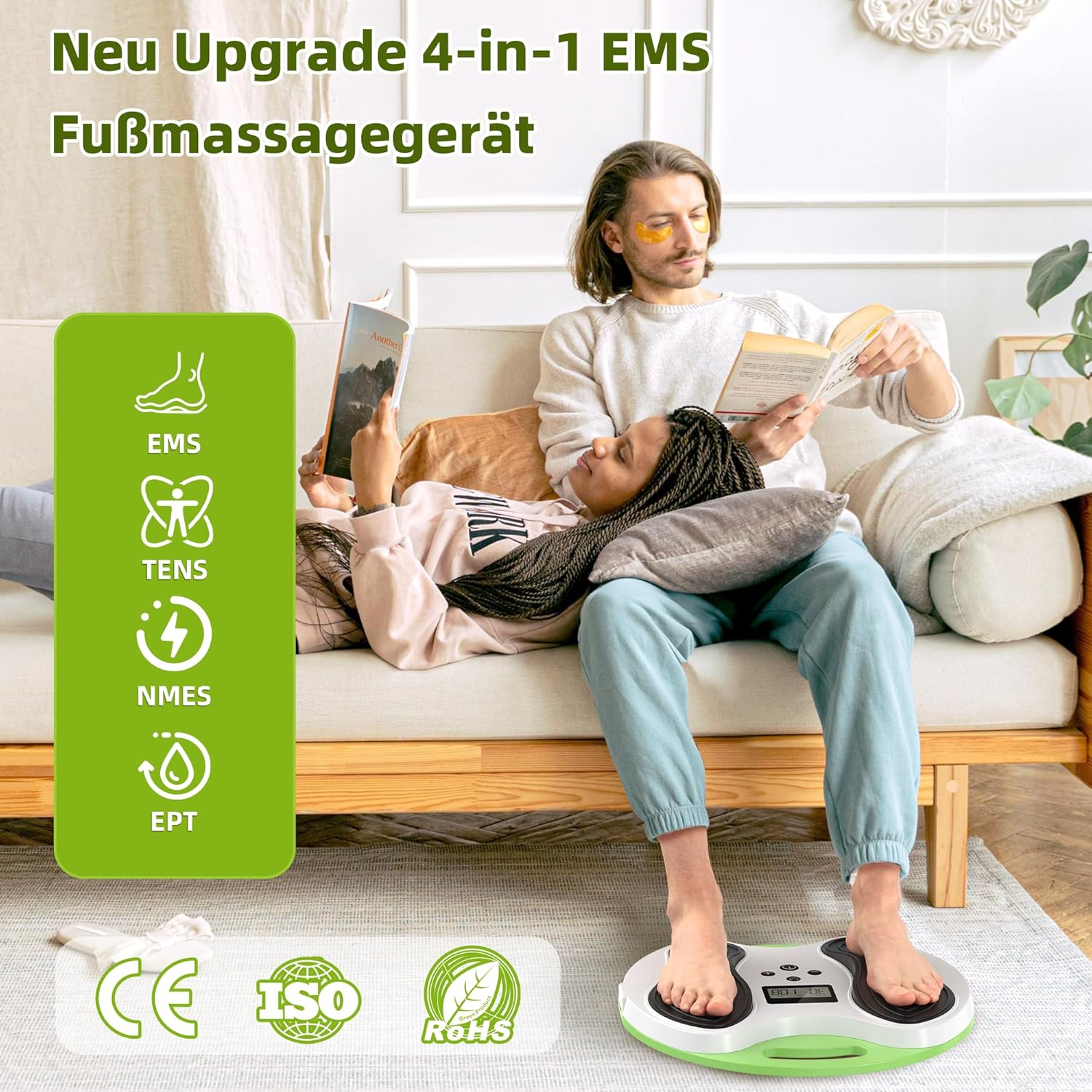 Mann und Frau entspannen sich auf einer Couch, Füße auf einem EMS-Gerät.