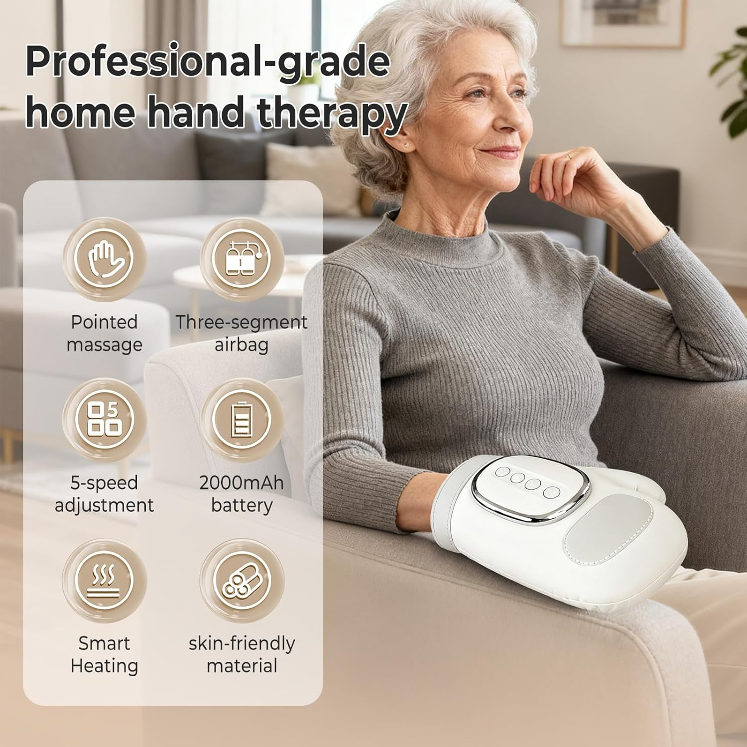 Ältere Frau mit Handmassagegerät, das Funktionen wie Punktmassage, Airbag, Heizung, Akku anzeigt.