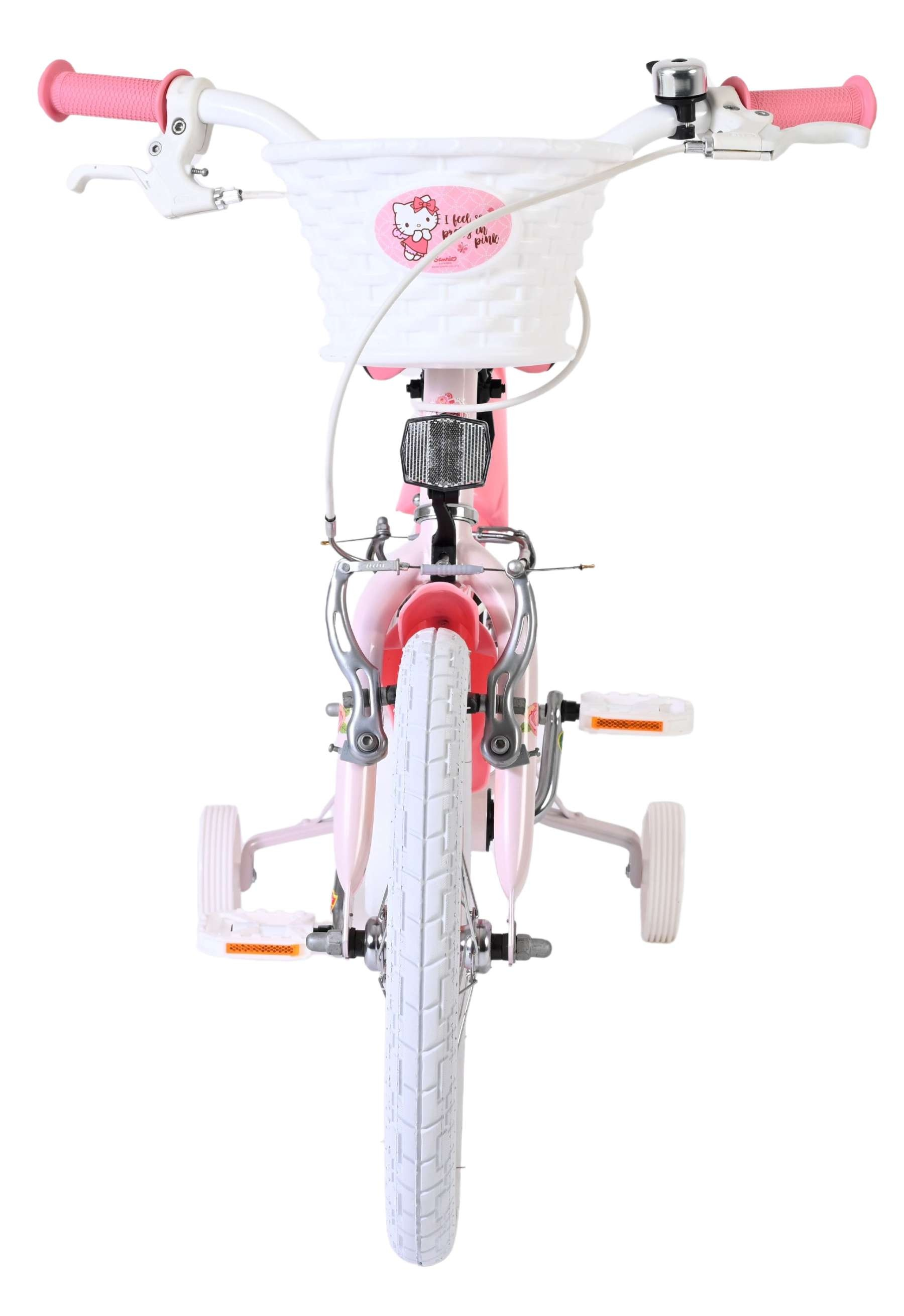 Rosa Kinderfahrrad mit weißem Korb, Hello Kitty Aufkleber und Stützrädern.