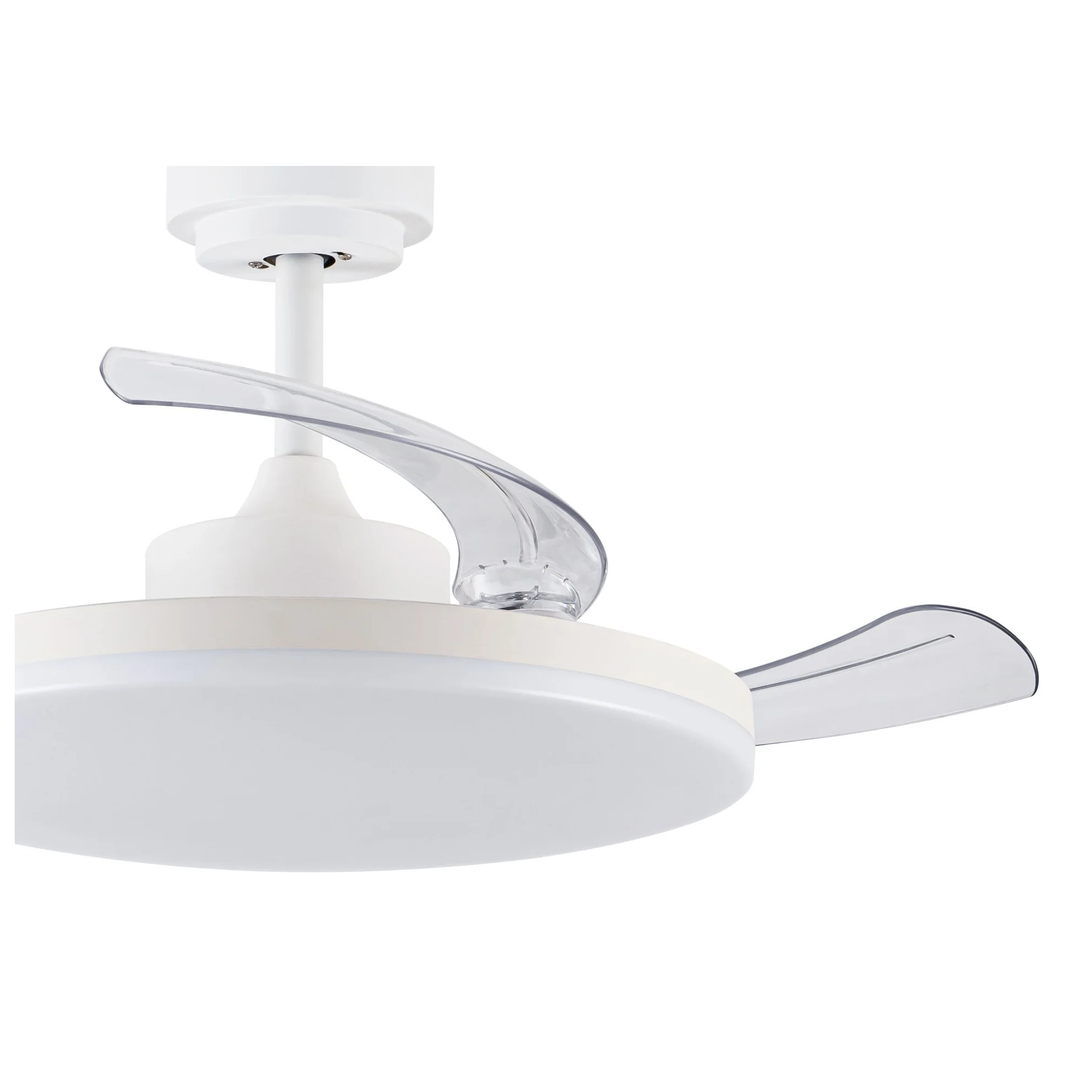 Ein weier Deckenventilator mit LED-Licht und transparenten Rotorblättern.