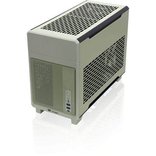 Un case per computer grigio chiaro con griglie di ventilazione e porte USB.