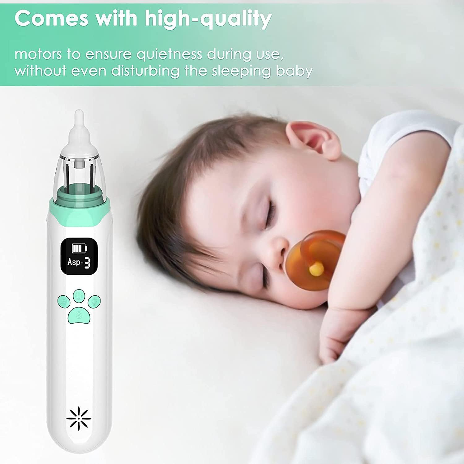 Ein Baby schläft mit einem Schnuller, daneben liegt ein Nasensauger.
