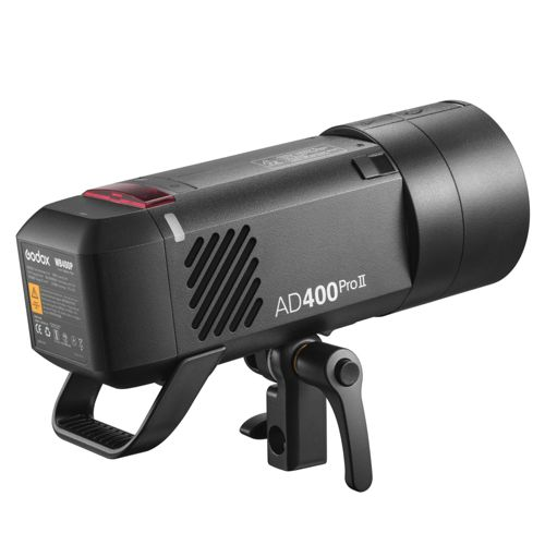 Tête de flash Godox AD400Pro II noire avec support et lumière d'appoint rouge.