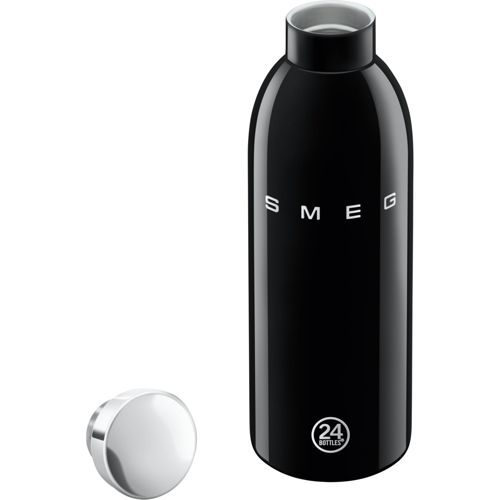 Schwarze Smeg-Flasche mit silbernem Deckel daneben.