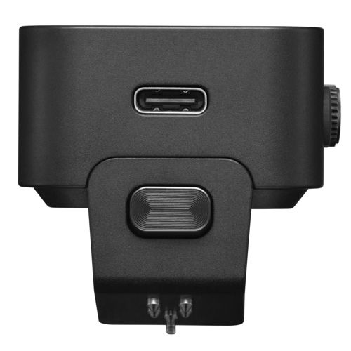 Rectangle noir avec port USB-C et bouton.
