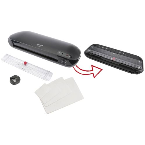 Schwarzer Laminator mit Zubehör: Plastikführung, Schneider und Einschlagfolien.