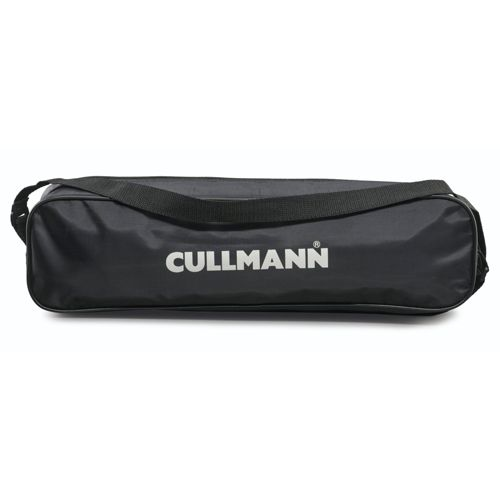Schwarze Cullmann-Tasche mit Tragegurt, weißem Logo auf weißem Hintergrund.