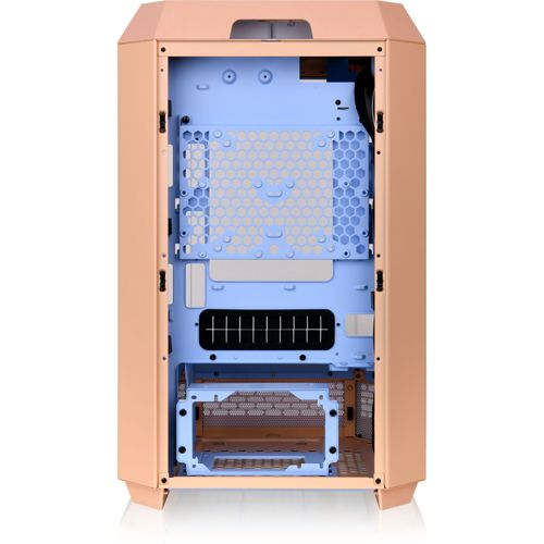 Case del computer color pesca con interni blu e griglie.