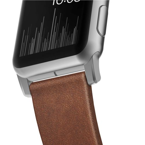 Silberne Smartwatch mit braunem Lederarmband und Diagramm auf dem Bildschirm.