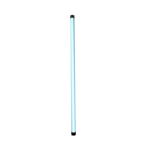 Ein langer, schlanker, hellblauer Stab mit schwarzen Endkappen.