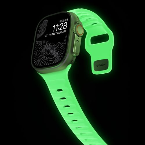 Uno smartwatch verde brillante con quadrante nero e grafica topografica.