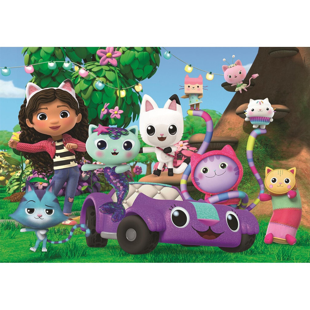 Gabby, Pandy Paws y amigos gatos en un jardín colorido con un coche morado.