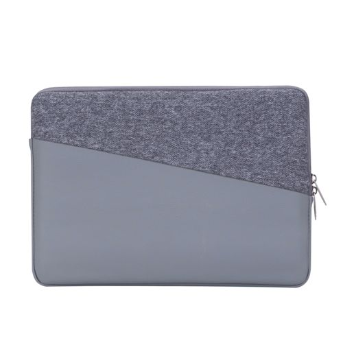 Custodia grigia per laptop, divisa diagonalmente tra tessuto e ecopelle, con cerniera.