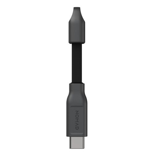 Un adattatore USB-C grigio con cavo nero e logo NOMAD.
