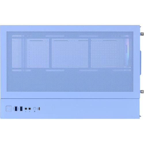 Ein hellblaues Computergehäuse mit Lüftungsschlitzen und Anschlüssen an der Vorderseite.