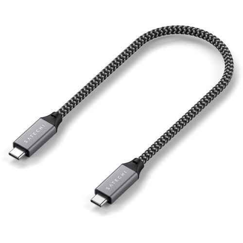 Un cavo USB-C intrecciato nero e grigio con connettori argentati etichettati Satechi.