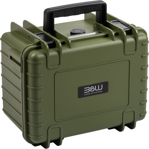 Valigetta verde con manico e chiusure nere. Un'etichetta riporta "38W Cases of Success".