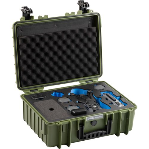 Custodia verde aperta con inserti in schiuma che contengono un drone e accessori.