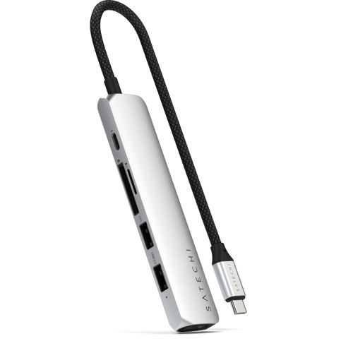 Hub USB-C argentato con più porte e cavo intrecciato.