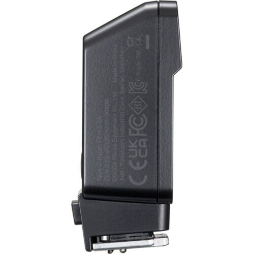 Unité de flash noire avec entrée Type-C et marques de certification.