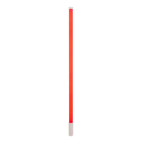 Ein langer, roter Stab mit weißem Griff steht auf weißem Hintergrund.