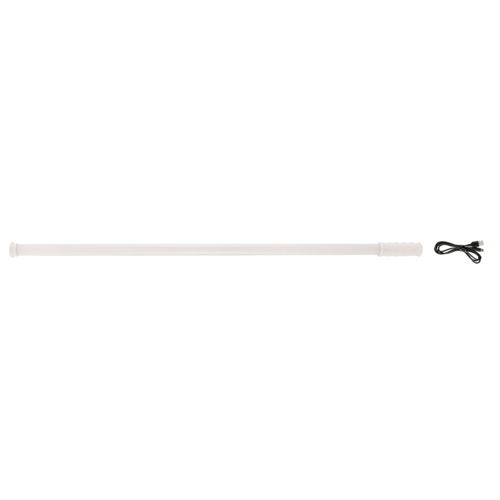 Ein weißer Stab mit einem schwarzen USB-Kabel auf weißem Hintergrund.
