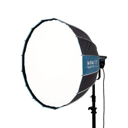 Un grand modificateur de lumière softbox rond avec tissu gris et accent bleu.