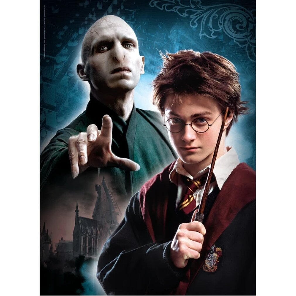 Voldemort extiende la mano, Harry Potter sostiene su varita.