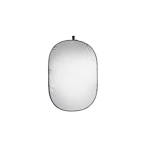 Ein ovaler, faltbarer Reflektor mit silberner Oberfläche, der zum Aufhellen von Motiven dient.