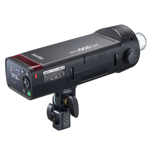 Zwarte Godox AD200Pro flitskop met montage en display.