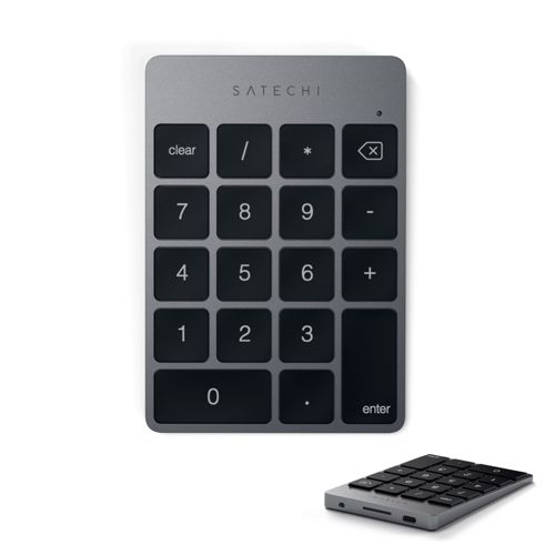 Se muestran un teclado Satechi y un teclado más pequeño sobre fondo blanco.