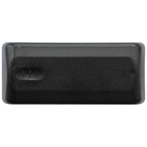 Un dispositivo electrónico rectangular negro con una superficie ligeramente texturizada.