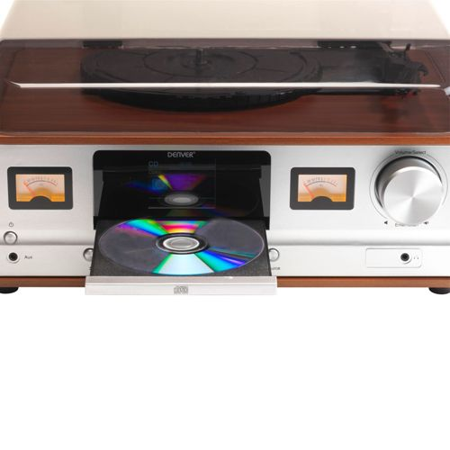 Ein Plattenspieler mit CD-Schublade, VU-Metern und Lautstärkeregler.