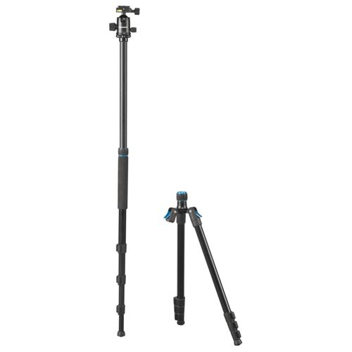Un treppiede per fotocamera nero e un monopiede su sfondo bianco.