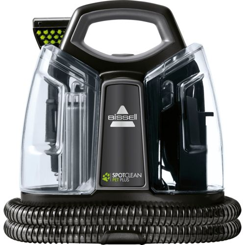 Un pulitore per tappeti Bissell SpotClean Pet Plus nero con tubo e spazzola.