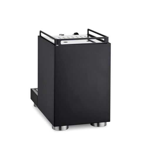 Schwarzer Kaffeeautomat mit Metallfüßen und einer oberen Ablage.