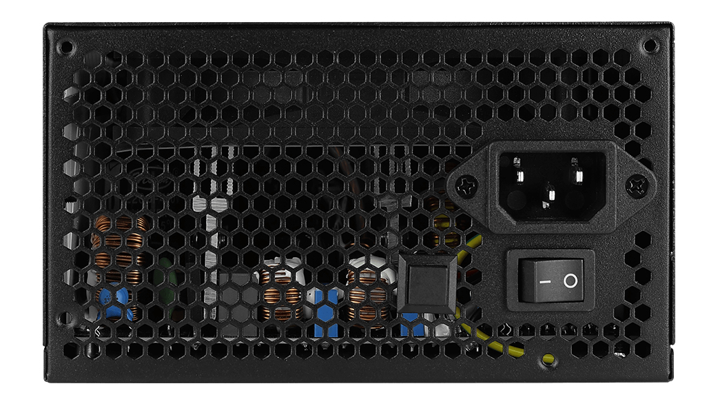 Alimentatore PC nero con ventilazione a nido d'ape, interruttore e connettore IEC.