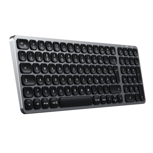 Ein silbernes und schwarzes kabelloses Tastatur-Layout auf weißem Hintergrund.