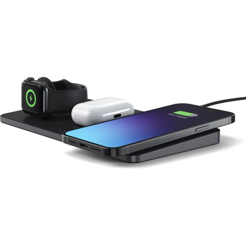 Cargador inalámbrico negro con Apple Watch, AirPods y iPhone