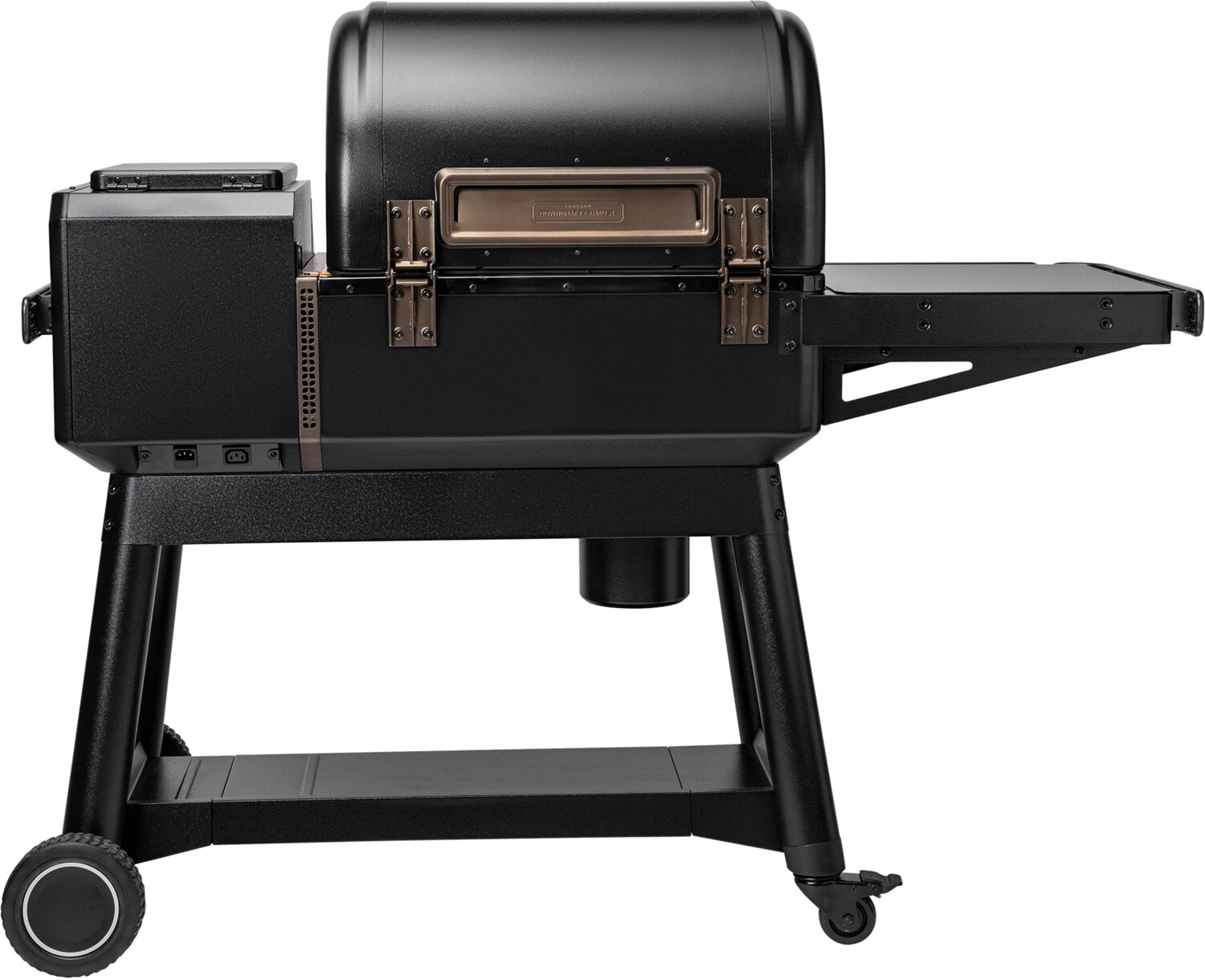 Una parrilla de pellets negra con ruedas y una repisa lateral abatible.